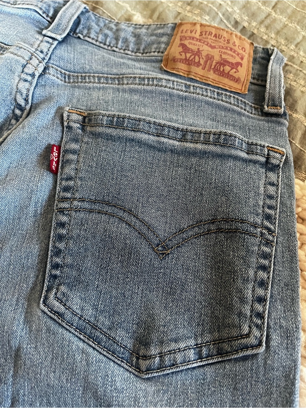 Levi's bootcut jeans